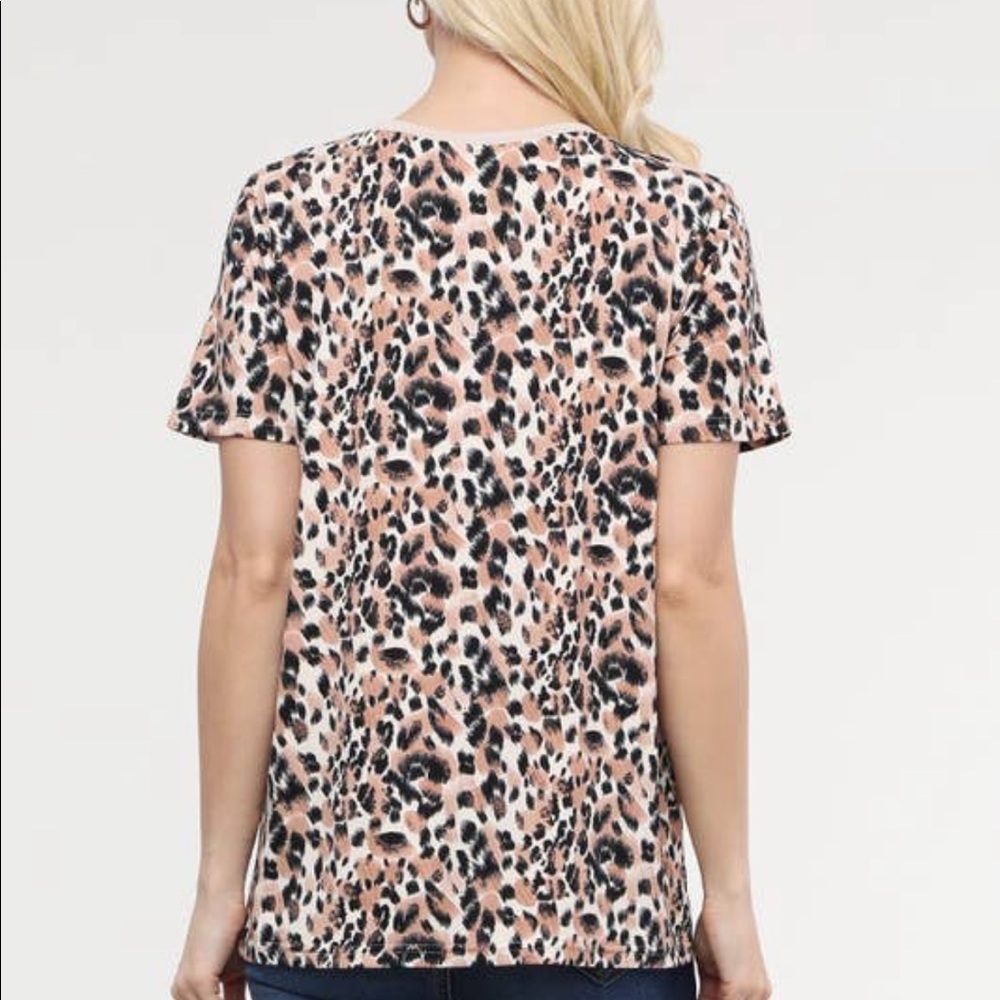 Butter soft cheetah T-shirt